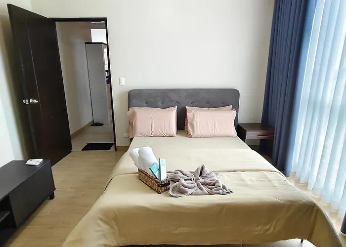 Luxurious 2Bedroom With Balcony At The Palladium